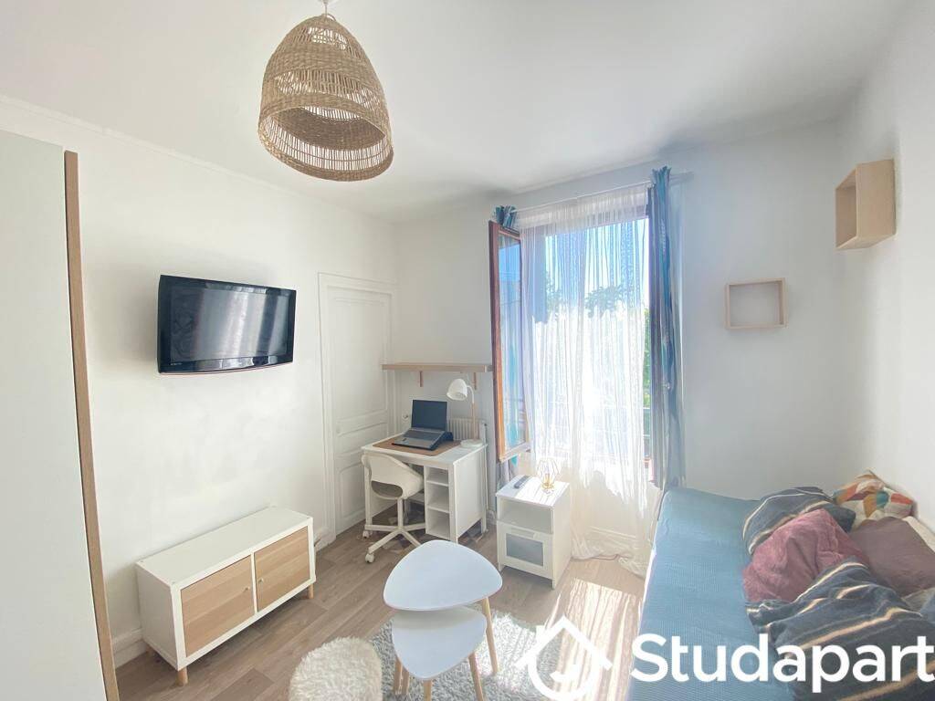 1 pièce 11 m² · à Corbeil-Essonnes · 11 m² · 470 €/mois