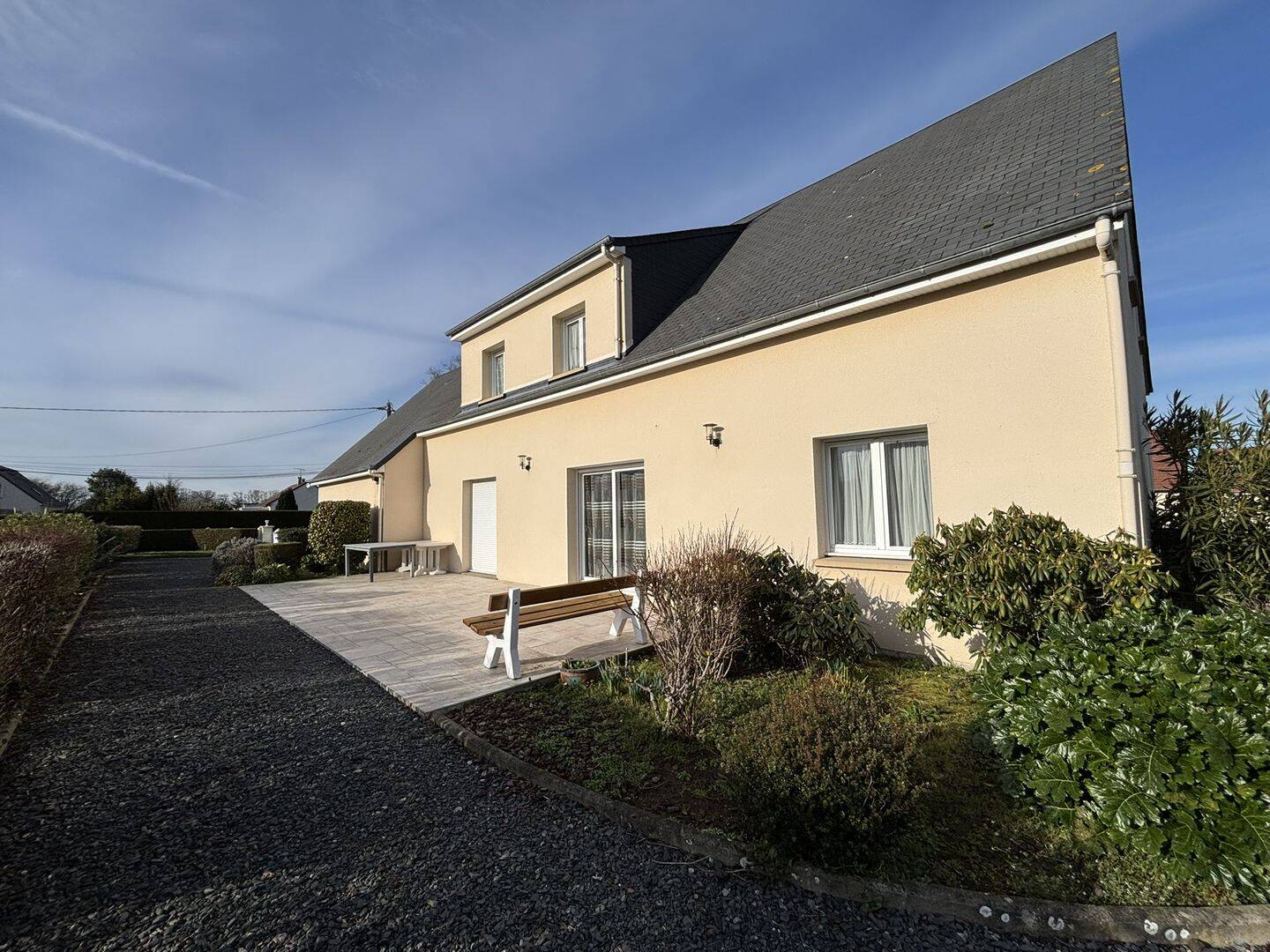 Maison 8 pièces 172 m² · à Tour-en-Bessin · 172 m² · 399 000 €