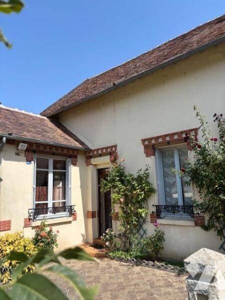 Maison 108 m² · à Gy-les-Nonains · 108 m² · 147 000 €