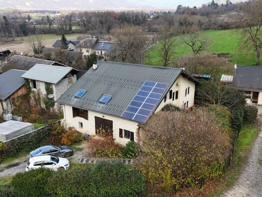 Maison à vendre 330 000 € 6 pièces 4 chambres 221,3 m² 717 m² de terrain Chamoux-sur-Gelon 73390