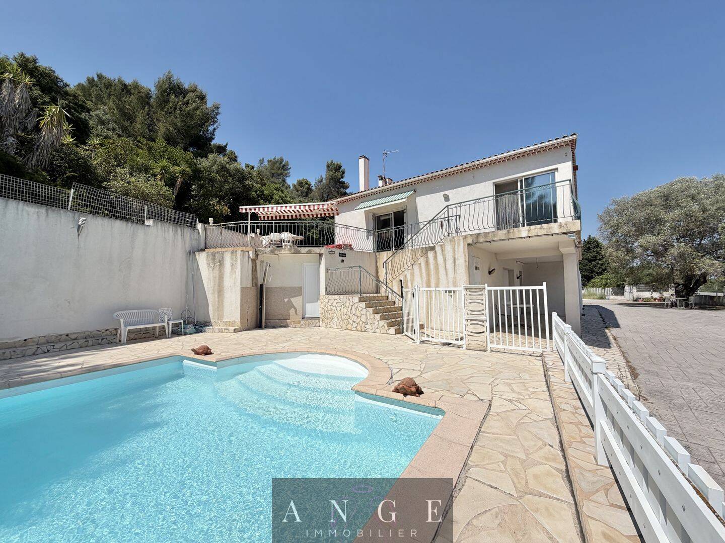 Maison 7 pièces 200 m² · à La Garde · 200 m² · 849 000 €