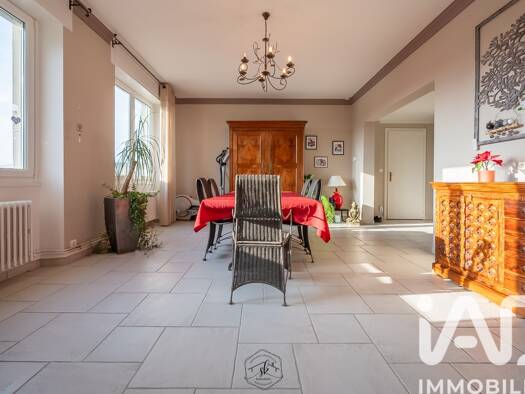 Appartement à vendre 250 000 € 6 pièces 5 chambres 175 m² 3 étages Centre Ville Florange 57190