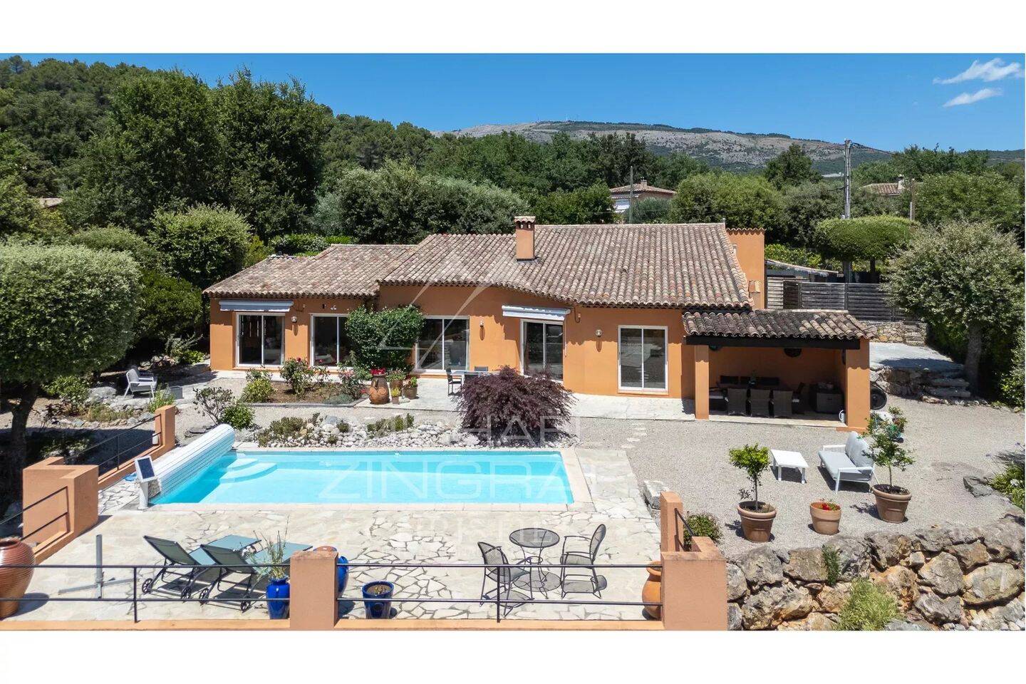 Maison 6 pièces 181 m² · à Cabris · 180,5 m² · 875 000 €