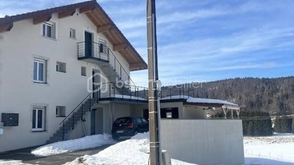 Appartement à vendre 240 000 € 3 pièces 2 chambres 60,2 m² Étage 2/2 Bois-d'Amont 39220