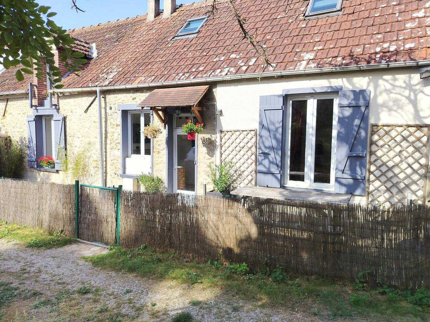 Maison 5 pièces 90 m² · à Gambais · 90 m² · 1 300 €