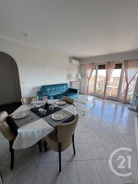 Appartement 2 pièces 55 m² · à Vence · 54,5 m² · 1 090 €