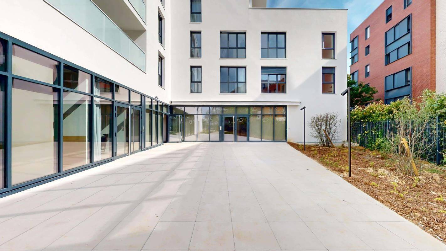 Appartement 1 pièce 45 m² · à L'Haÿ-les-Roses · 45 m² · 1 170 €