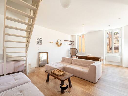 Appartement à vendre 375 000 € 4 pièces 3 chambres 111 m² Étage 4/4 Vauban Marseille 6ème arrondissement 13006