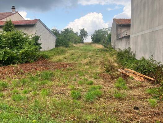 Terrain constructible à vendre 45 000 € 1 223 m² de terrain Arracourt 54370