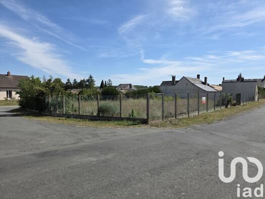 Terrain constructible à vendre 26 900 € 824 m² de terrain Pontvallain 72510