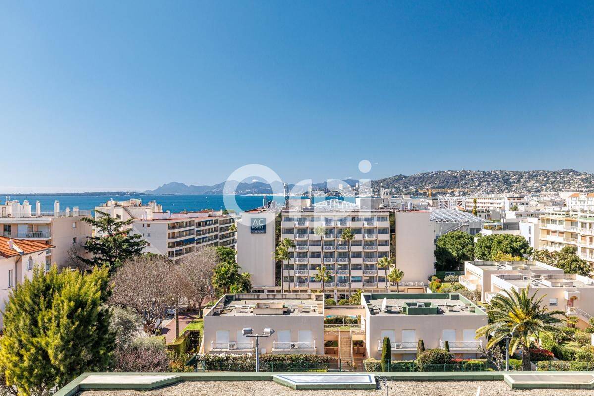 Appartement 5 pièces 99 m² · à Antibes · 99,4 m² · 839 000 €
