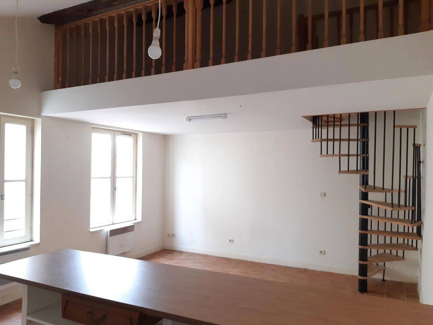 Appartement 1 pièce 41 m² · à Beaucaire · 41,2 m² · 354 €