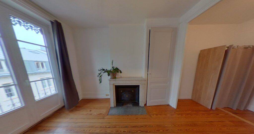 Appartement 1 pièce 45 m² · à Lyon 6ème Arrondissement · 45 m² · 810 €