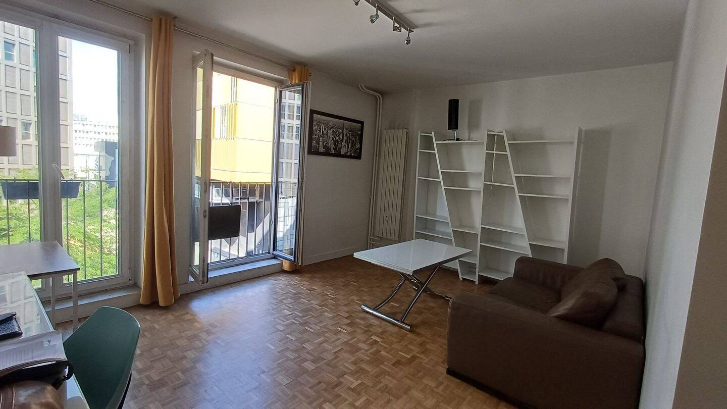 Appartement 2 pièces 46 m² · à Paris 12ème Arrondissement · 46,3 m² · 1 600 €