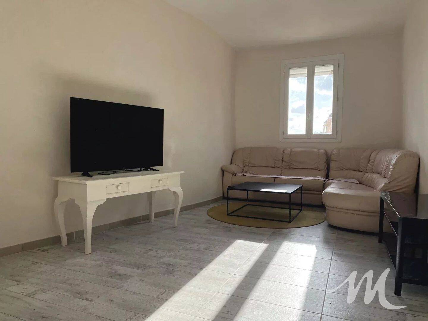 Maison 3 pièces 84 m² · à Varages · 83,6 m² · 118 000 €