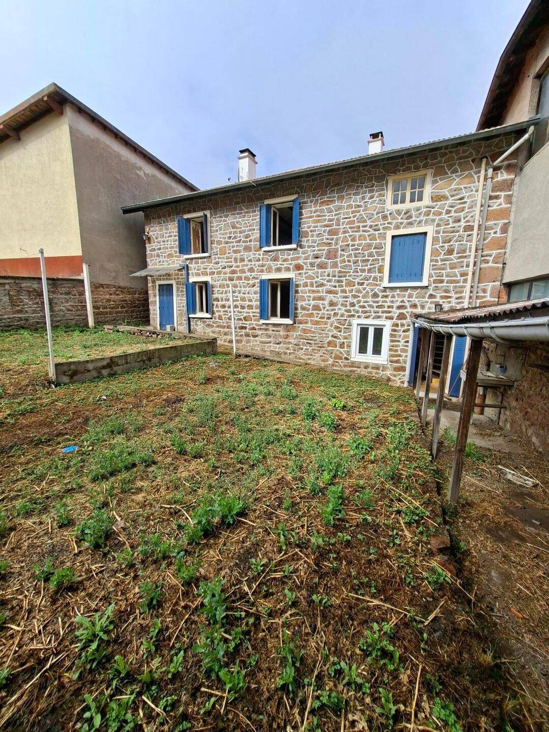 Maison 5 pièces 90 m² · à Cours · 90 m² · 59 000 €