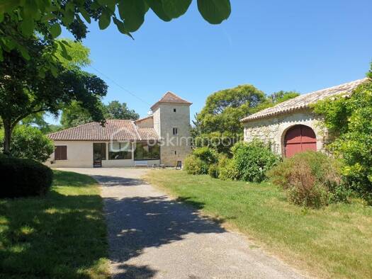 Maison à vendre 728 000 € 7 pièces 5 chambres 210 m² Saint-Clar 32380