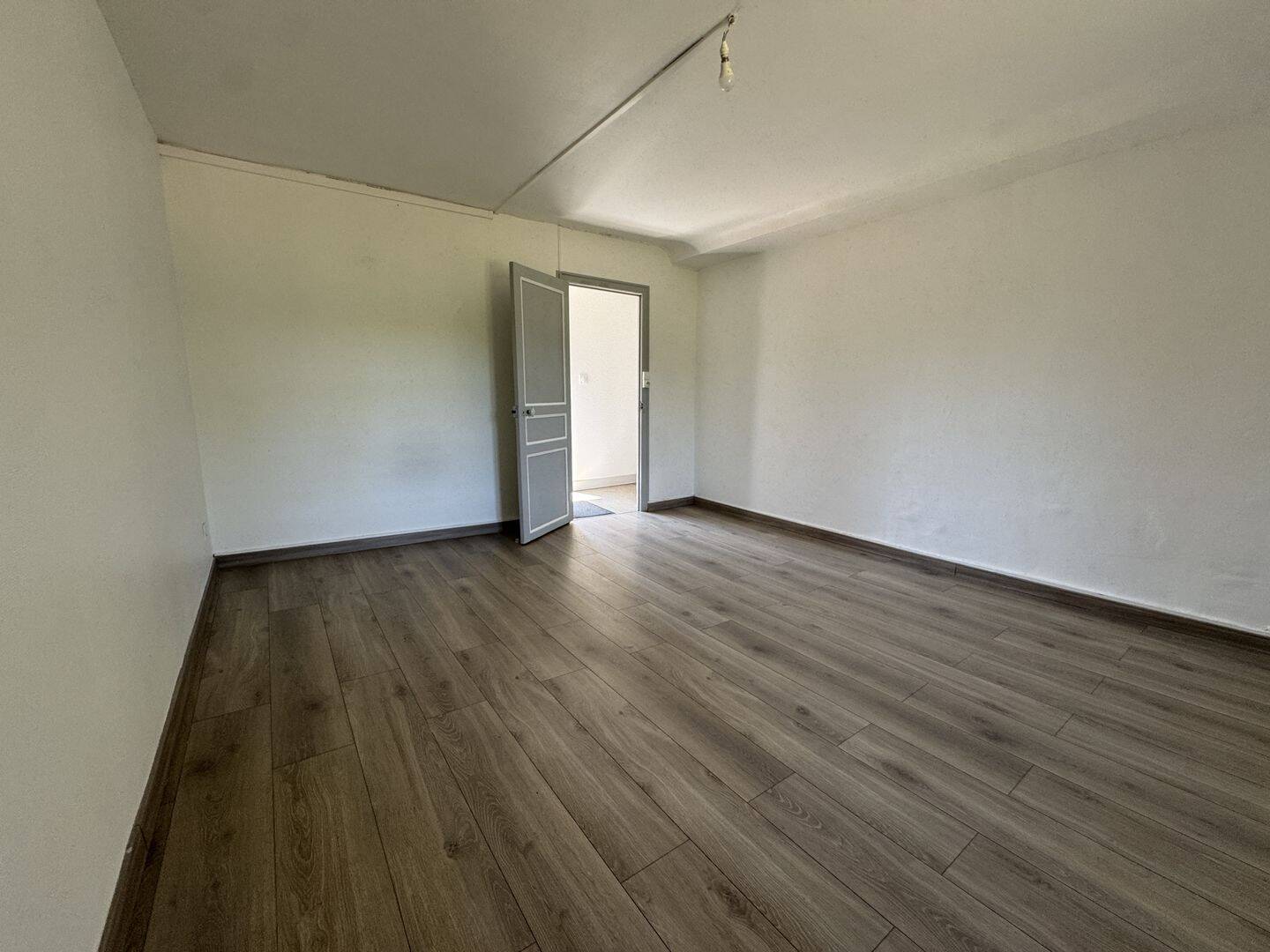 Appartement 2 pièces 69 m² à Ticheville