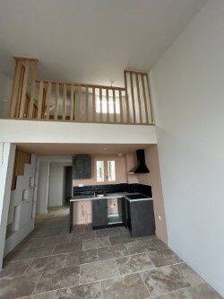 Appartement 2 pièces 62 m² · à Nîmes · 61,8 m² · 870 €