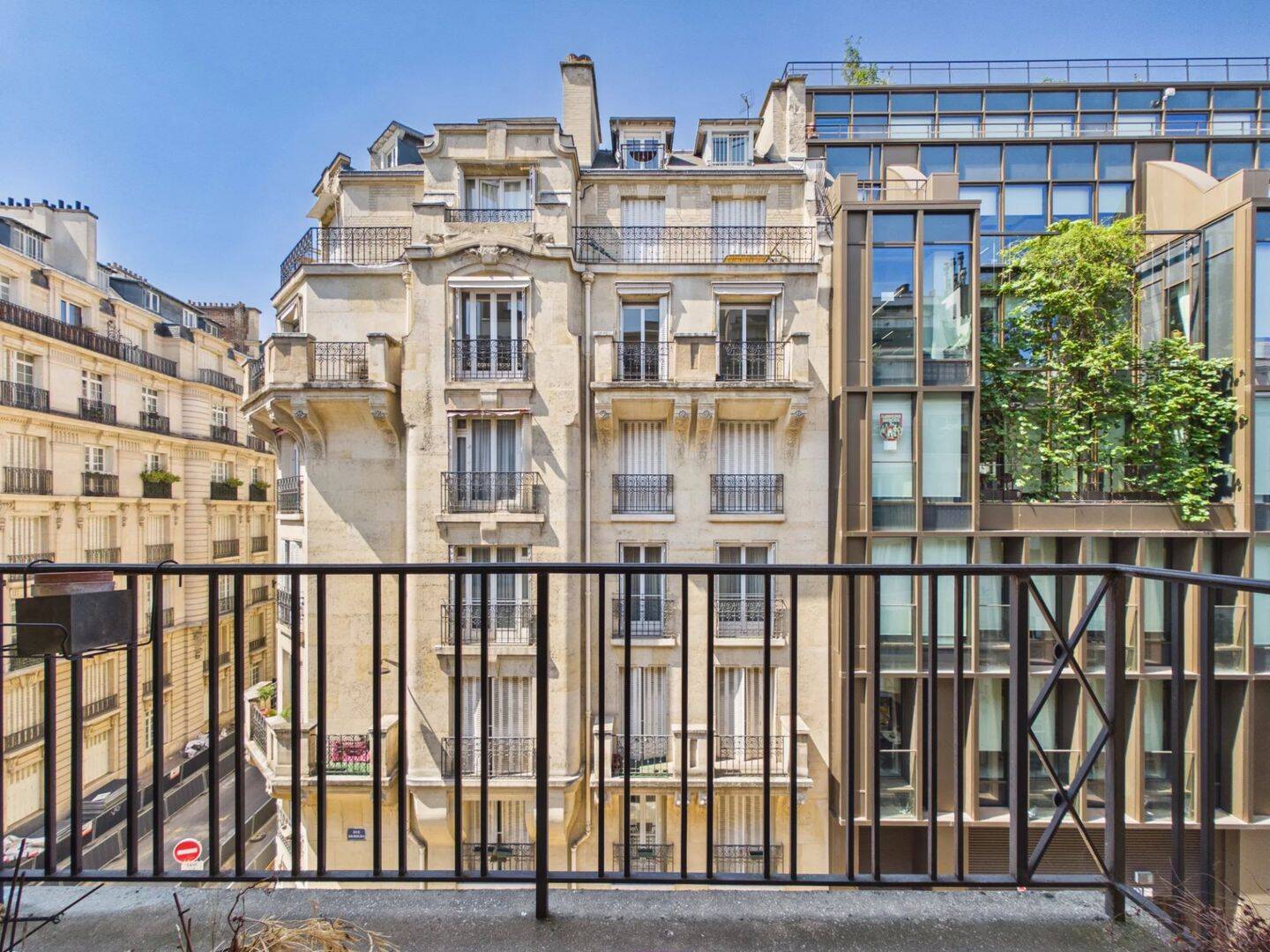 Appartement 2 pièces 56 m² · à Paris 17ème Arrondissement · 56,2 m² · 572 000 €