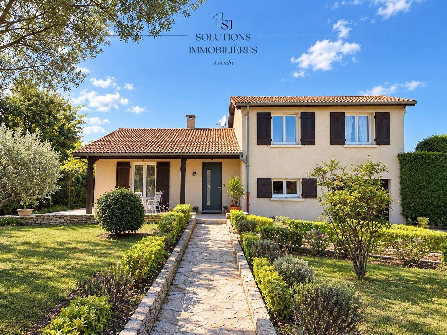 Maison 5 pièces 103 m² · à Roussillon · 103,2 m² · 285 000 €