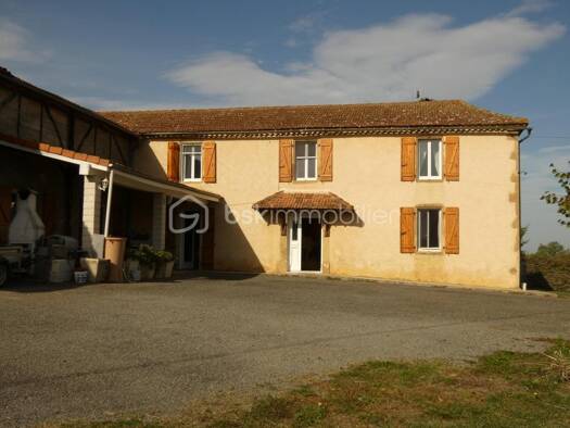 Maison à vendre 267 000 € 6 pièces 5 chambres 201 m² 54 236 m² de terrain Mirande 32300