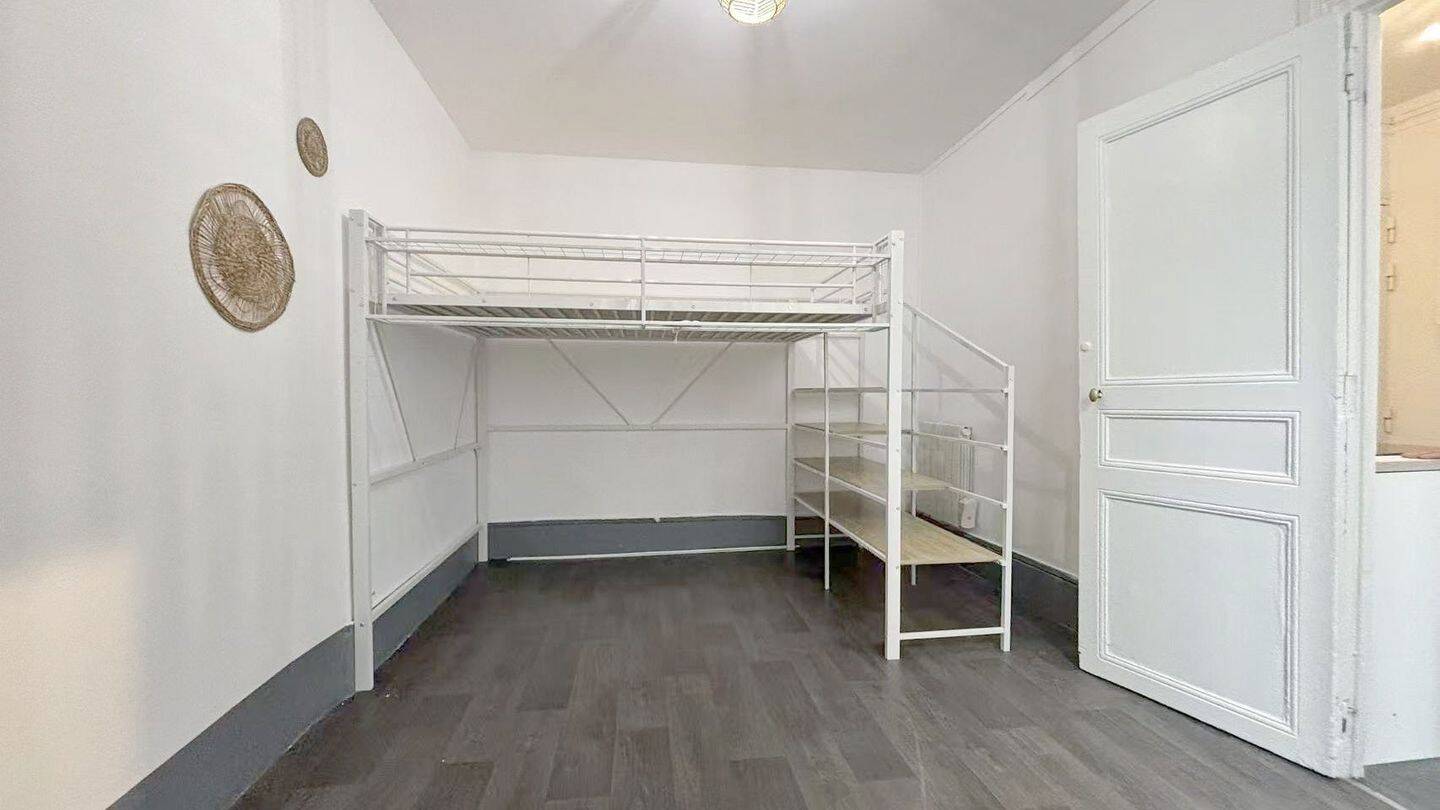 Appartement 1 pièce 21 m² · à Paris 17ème Arrondissement · 20,8 m² · 1 100 €/mois
