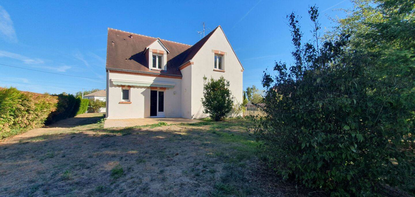 Maison 6 pièces 148 m² · à Olivet · 148 m² · 1 213 €/mois