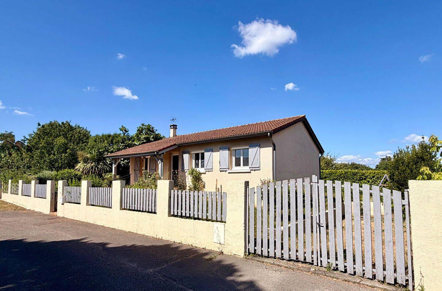 Maison 5 pièces 87 m² · à Vaulx-en-Velin · 87,3 m² · 330 000 €