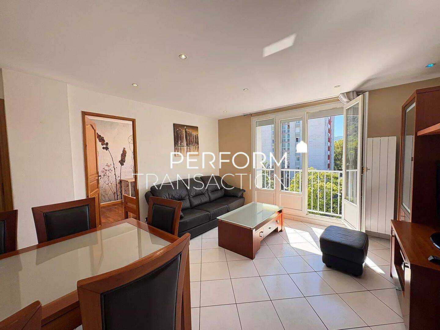 Appartement 4 pièces 60 m² · à Saint-Martin-d'Hères · 60,3 m² · 835 €/mois
