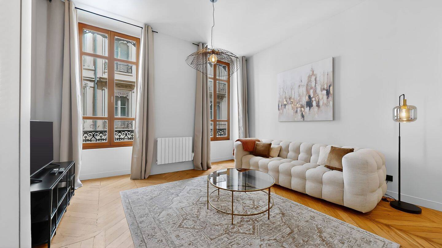 Appartement 2 pièces 50 m² · à Lyon 2ème Arrondissement · 50 m² · 1 800 €