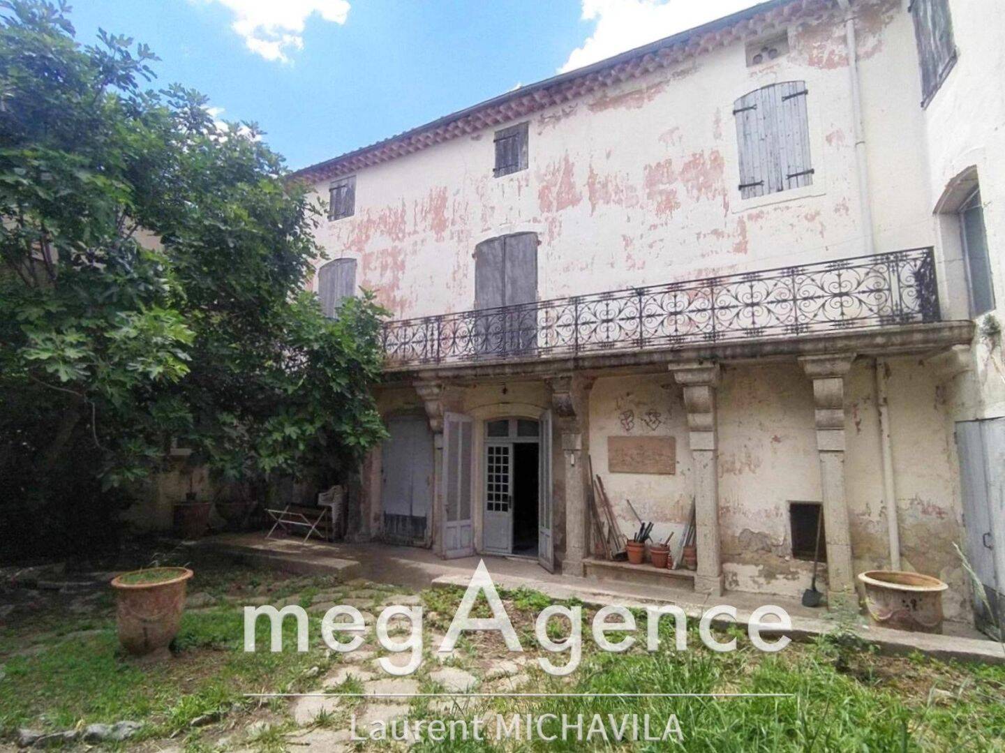 Maison 13 pièces 300 m² · à Villeneuve-lès-Béziers · 300 m² · 469 000 €