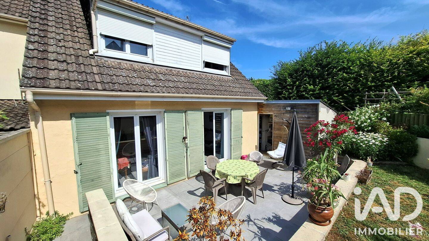 Maison 4 pièces 102 m² · à Mantes-la-Ville · 102 m² · 259 000 €