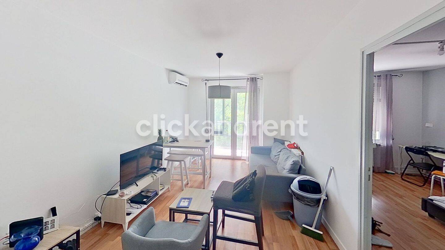 5 pièces 76 m² · à Massy · 75,8 m² · 625 €