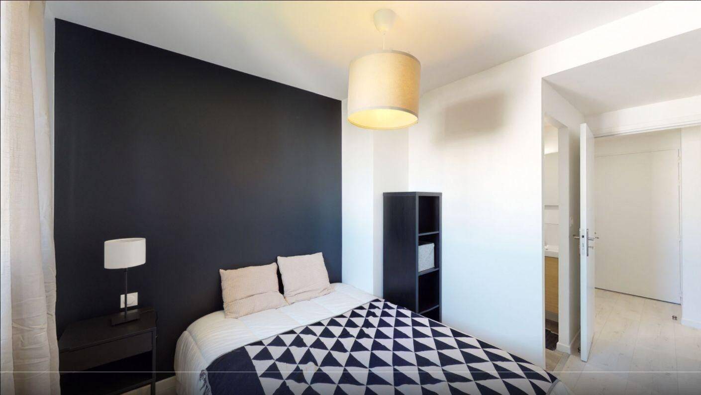 5 pièces 91 m² · à Rouen · 91 m² · 450 €