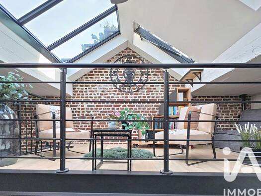 Appartement à vendre 313 000 € 4 pièces 2 chambres 86 m² RDC/3 Bourg Delivrance Lille 59000