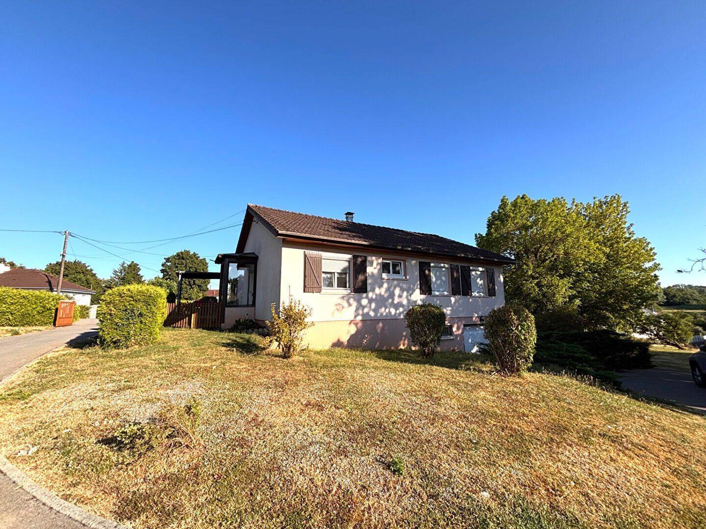 Maison 5 pièces 105 m² · à Chemaudin Et Vaux · 104,6 m² · 249 000 €