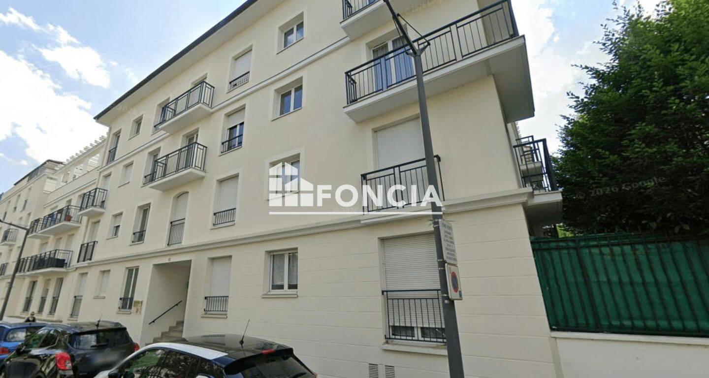 Appartement 1 pièce 32 m² · à Massy · 31,5 m² · 890 €