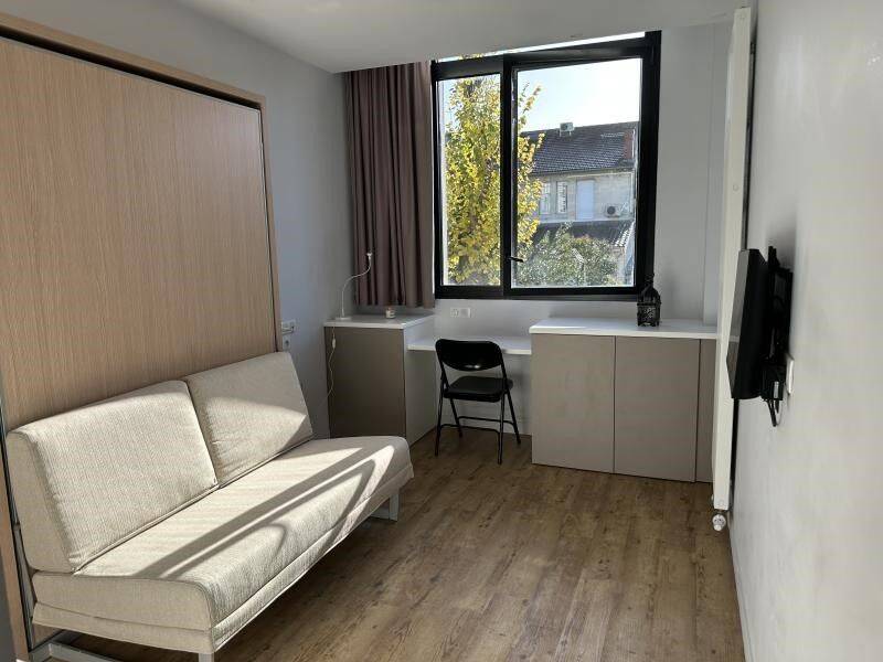 Appartement 1 pièce 18 m² · à Bordeaux · 18 m² · 540 €/mois