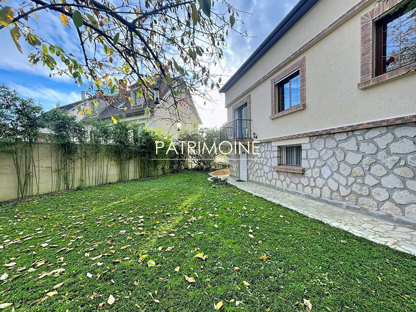 Maison 6 pièces 111 m² · à Saint-Germain-en-Laye · 111 m² · 2 500 €
