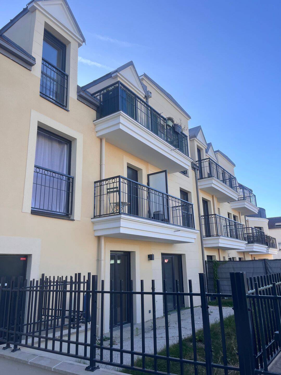 Appartement 3 pièces 70 m² · à Ballainvilliers · 70 m² · 299 000 €