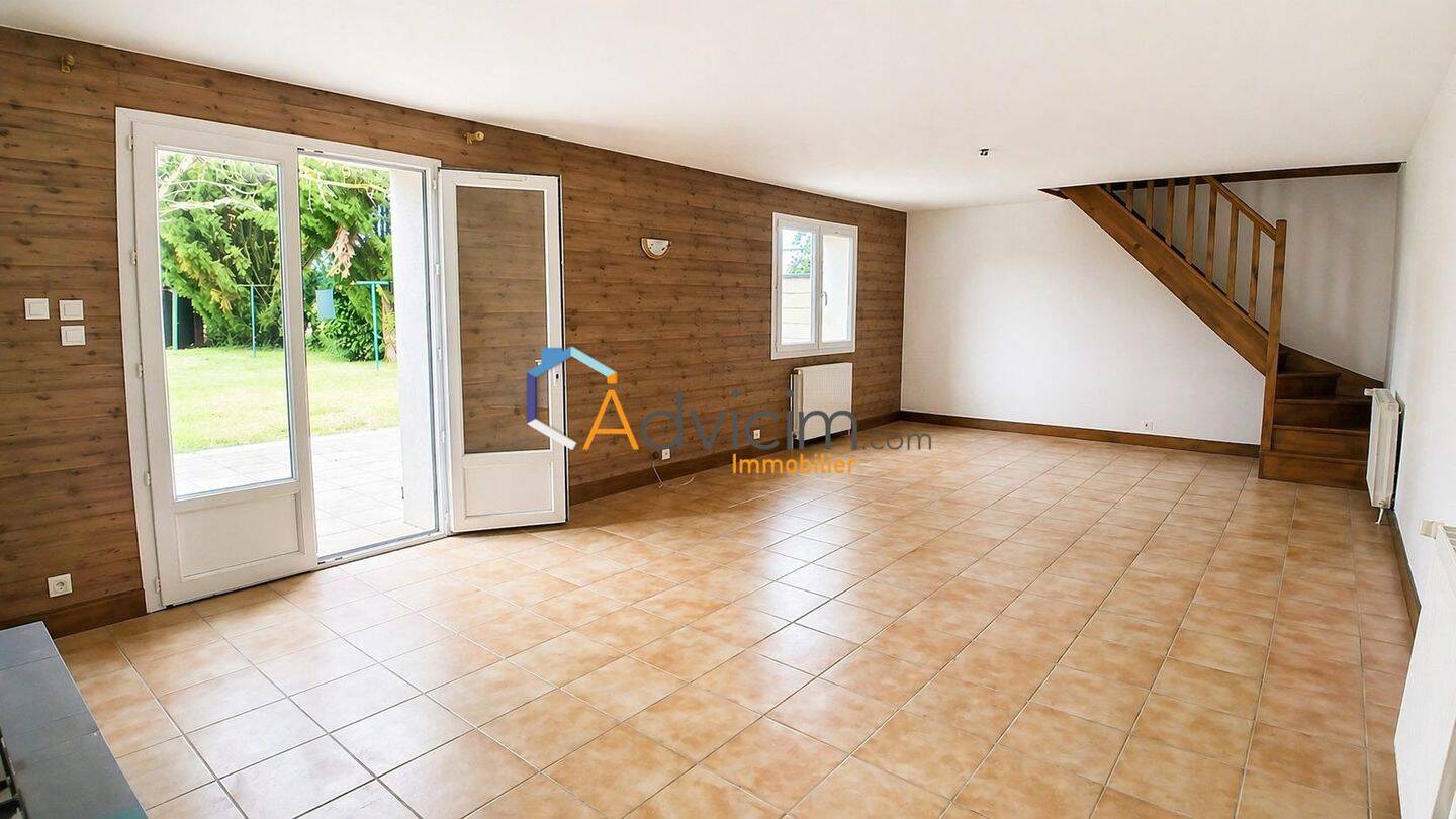 Maison 6 pièces 170 m² · à Charenton-du-Cher · 170 m² · 75 000 €