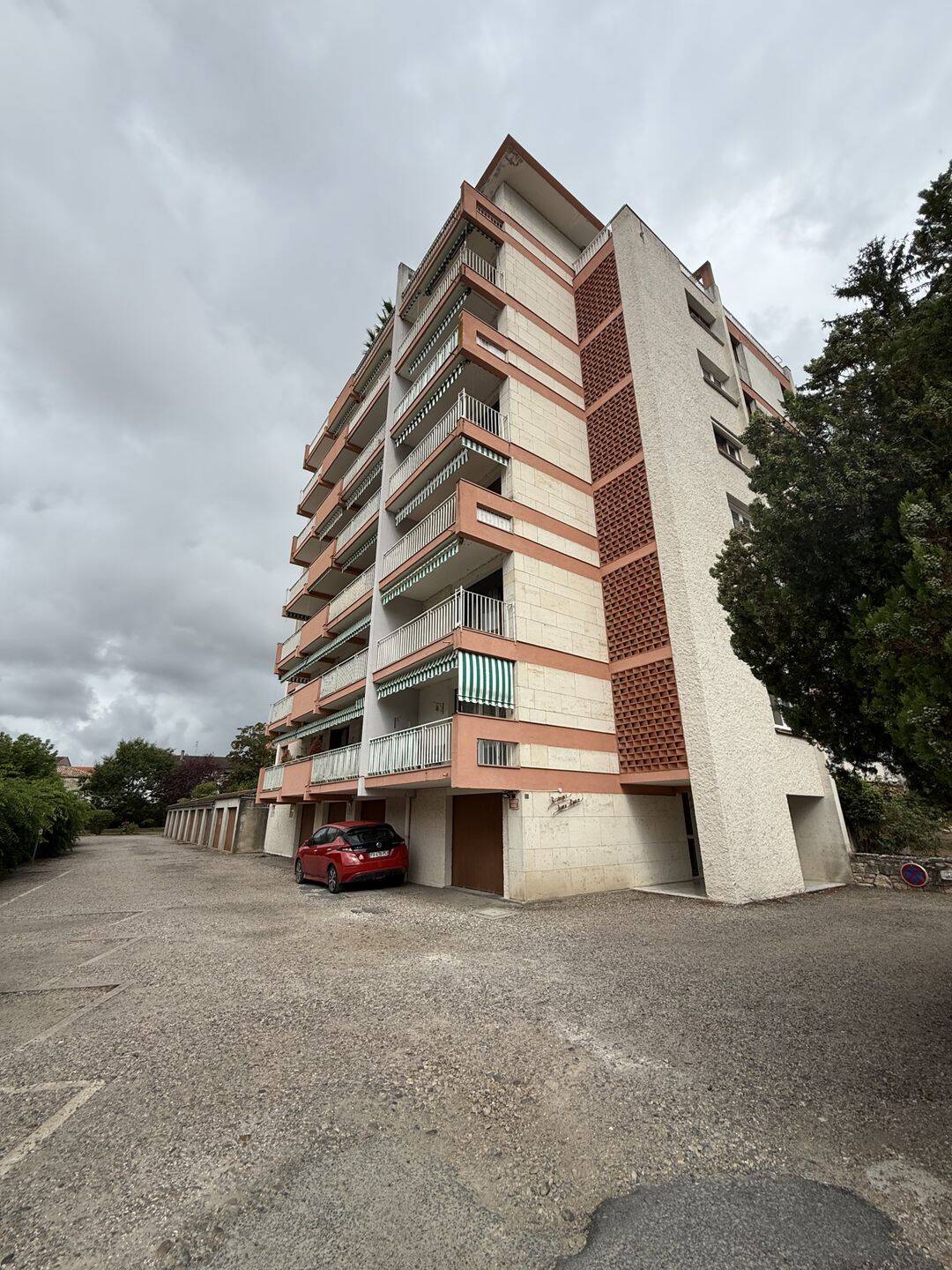 Appartement 5 pièces 107 m² · à Bergerac · 107,5 m² · 118 446 €