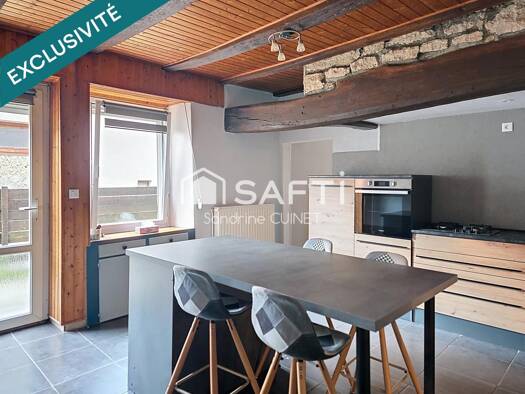 Maison à vendre 235 000 € 7 pièces 4 chambres 164 m² 778 m² de terrain Montgesoye 25111