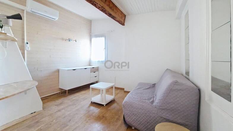 Appartement à louer 450 € 1 pièce 18,5 m² Étage 5/5 Centre Ville Perpignan 66000