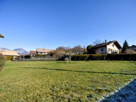Terrain constructible à vendre 398 500 € 600 m² de terrain Sud Saint-Jorioz 74410