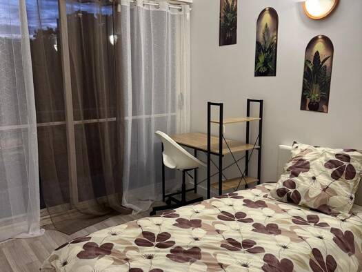 Appartement à louer 590 € 5 pièces 4 chambres 90 m² 4 étages Chauffour-Les Marais Sarcelles 95200