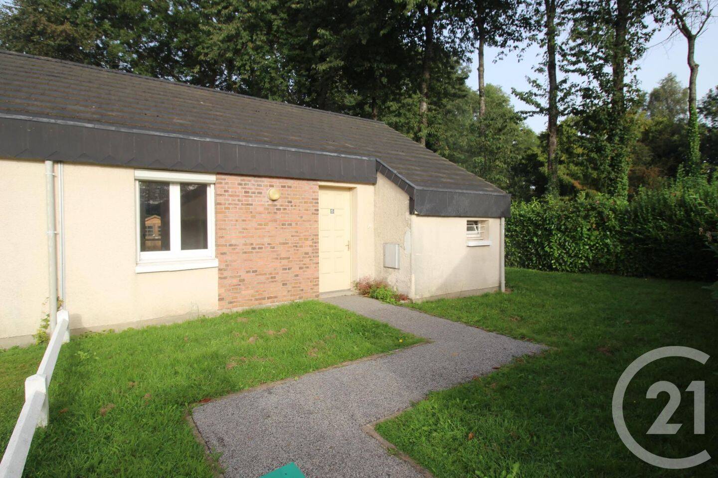 Maison 2 pièces 52 m² · à Angiens · 51,8 m² · 530 €/mois