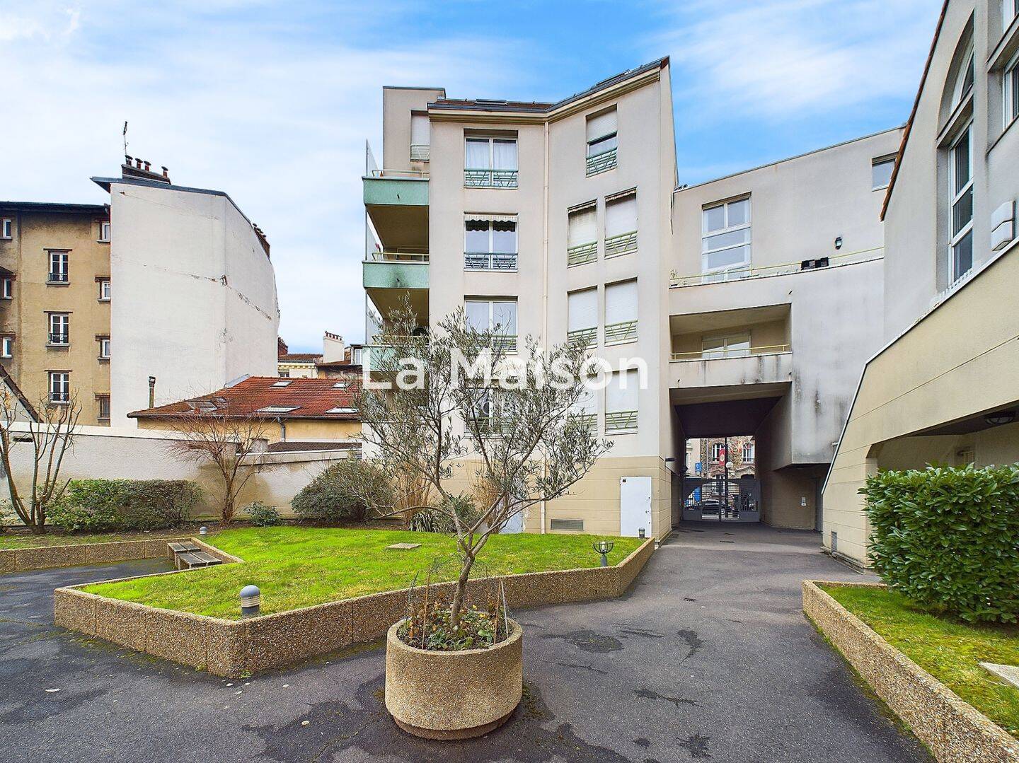 Appartement 4 pièces 81 m² · à Aulnay-sous-Bois · 80,9 m² · 273 000 €