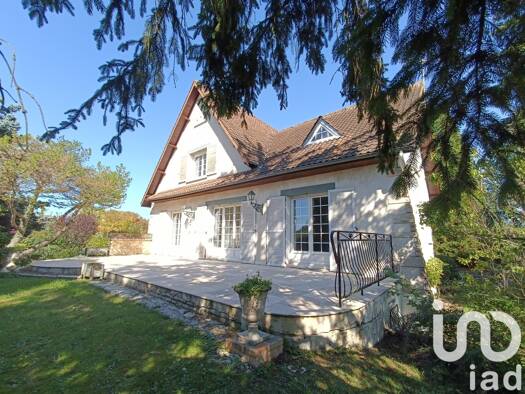 Pavillon à vendre 217 000 € 5 pièces 4 chambres 134 m² 2 499 m² de terrain Appoigny 89380